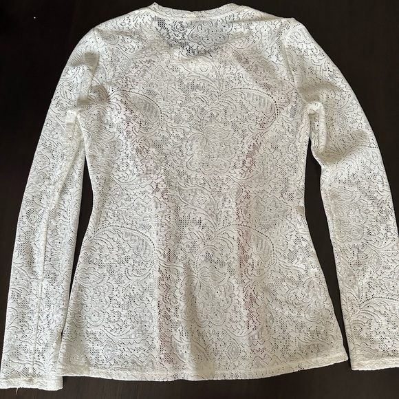 Two BCBG blouses white and black - Picture 4 of 5